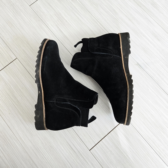 Blondo Black Waterproof Ankle Boots - Picture 1 of 4